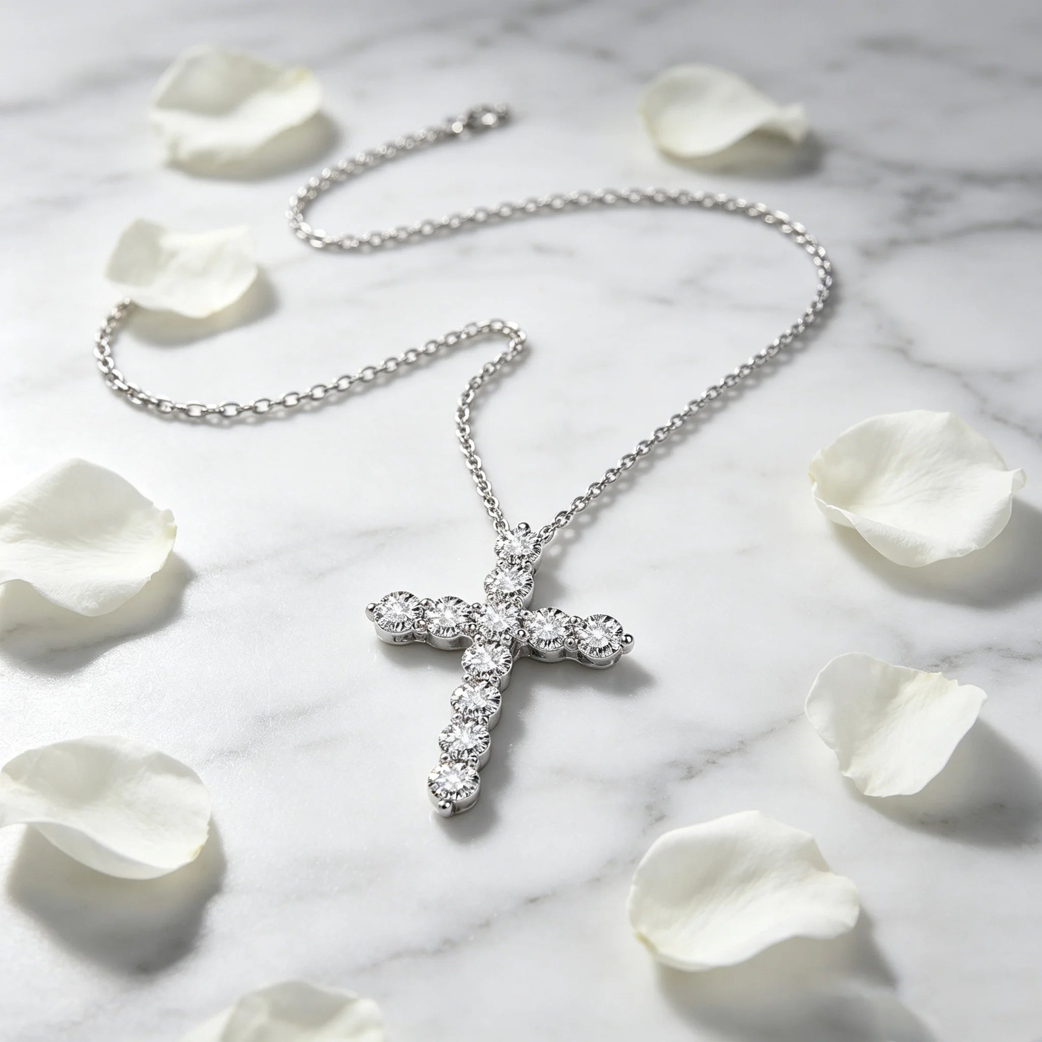 Niche Designer Statement Cross-border Jewelry, 18K Gold Cross Pendant O-shape Clavicle Chain With Cultivated Diamond