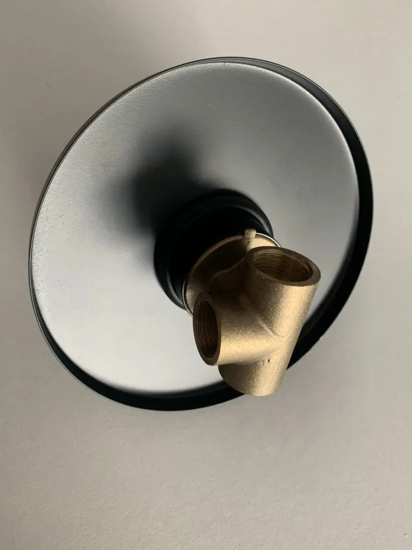 MTTUZK Solid Brass Wall Mounted 2 Inlet 1 Outlet Water Shower Faucet Mixer Switch Black Hot and Cold Mixing Walve Faucet
