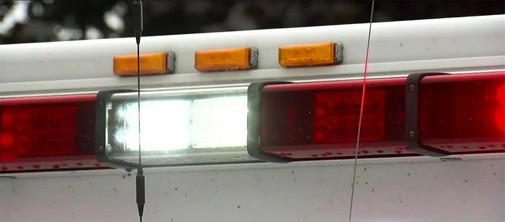 Emergency Light Bar for Plus Super EMS Fire Truck