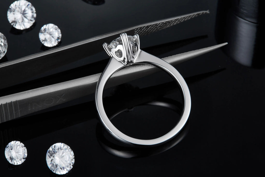 Hailer Engagement Ring with Moissanite Diamond Jewelry Rings for Women