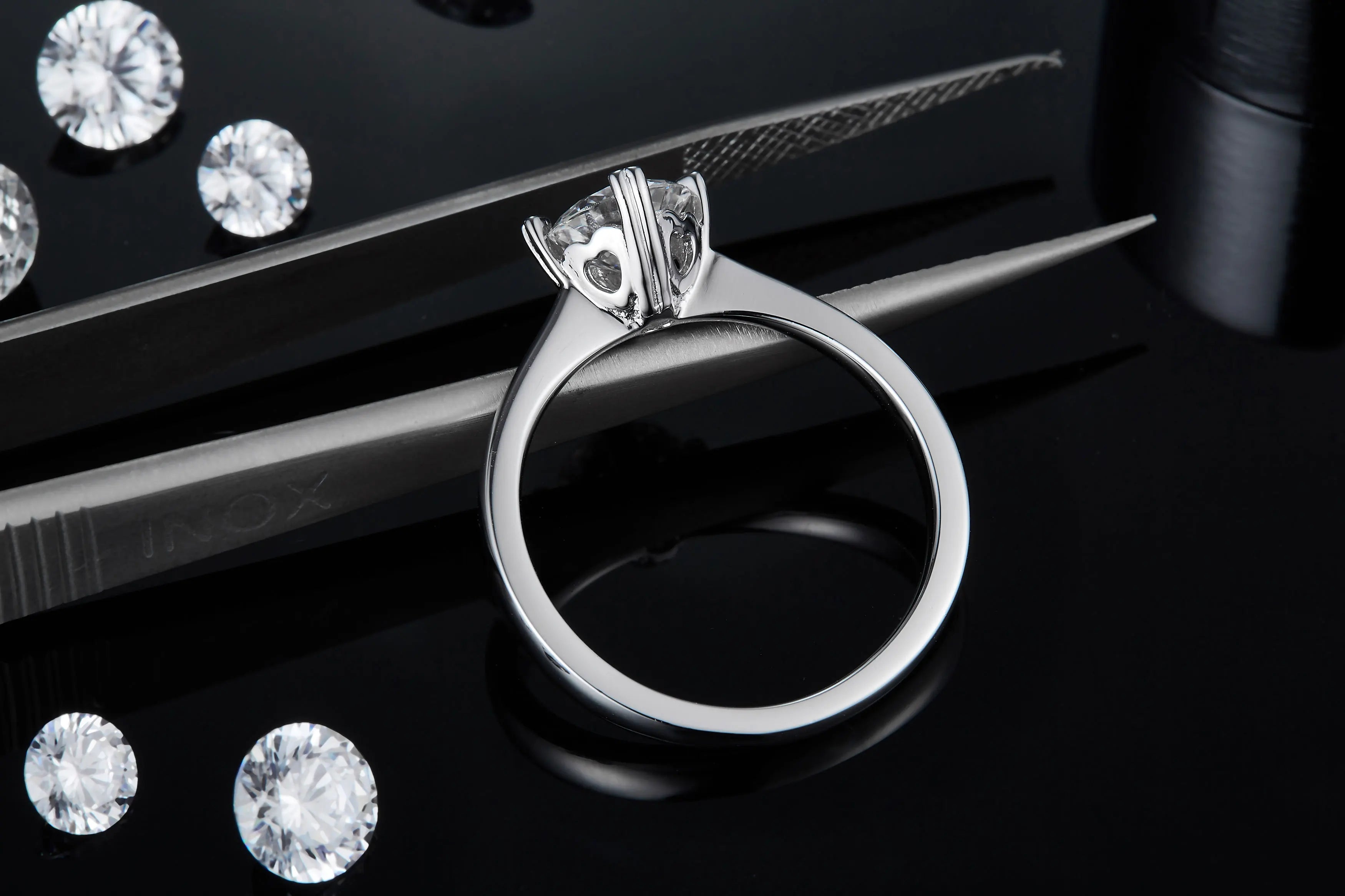 Hailer Engagement Ring with Moissanite Diamond Jewelry Rings for Women