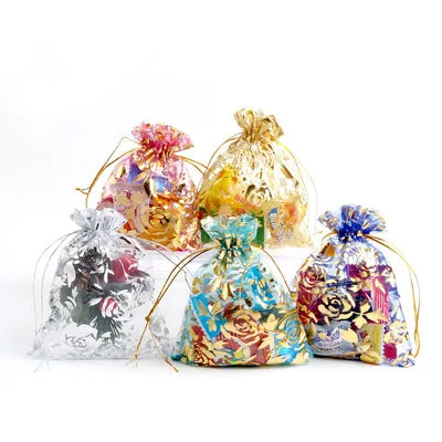 100pcs/lot 7x9 9x12 11x16 13x18cm Printing Roses Love Christmas Organza Bags Drawstring Gift Bag Charm Jewelry Packaging Bags