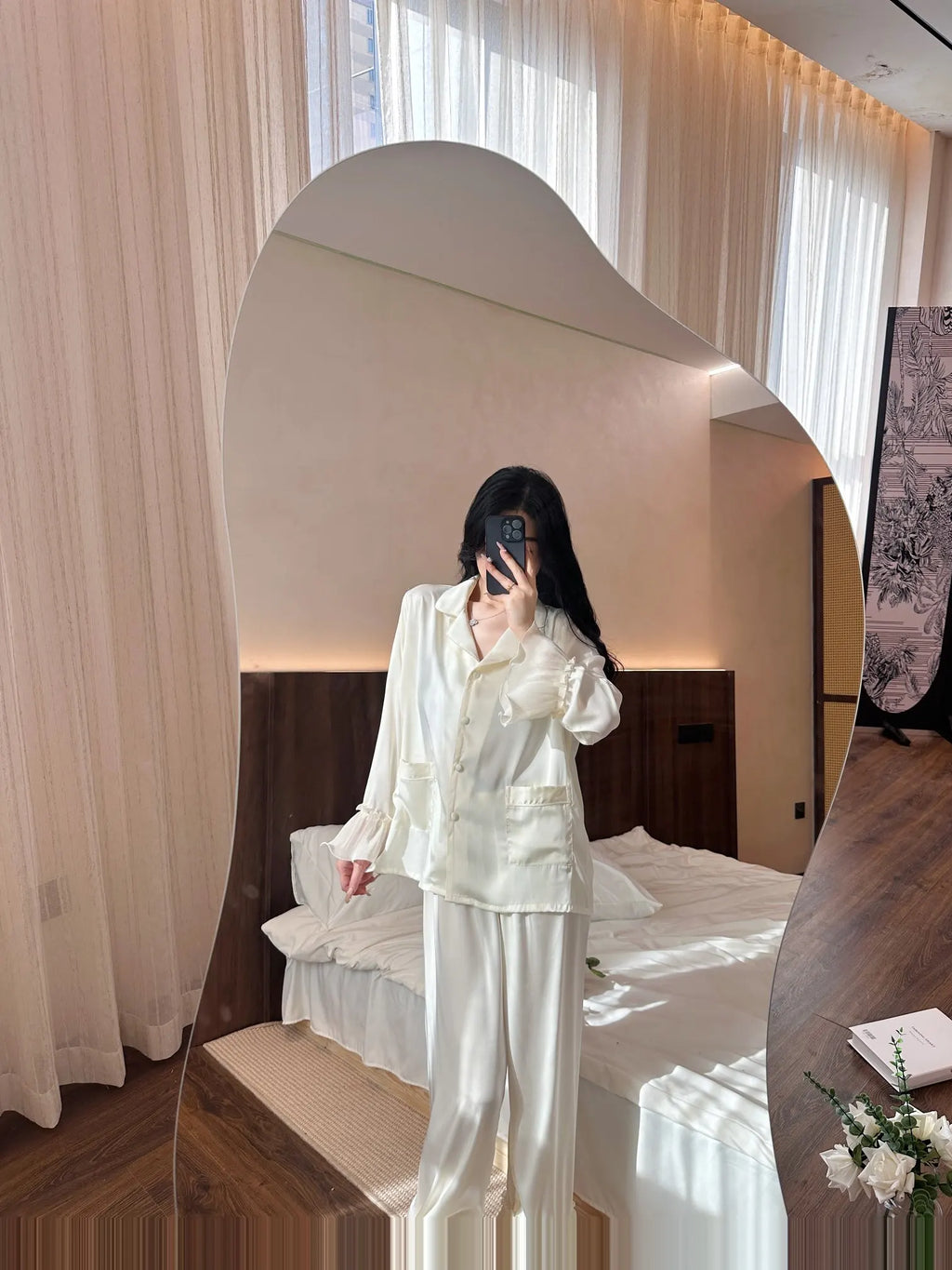 New Women Long-sleeved Pajamas Spring and Autumn Silk Lapel Nightwear Solid Color Stitching Fashion Sleepwear Factory Wholesale