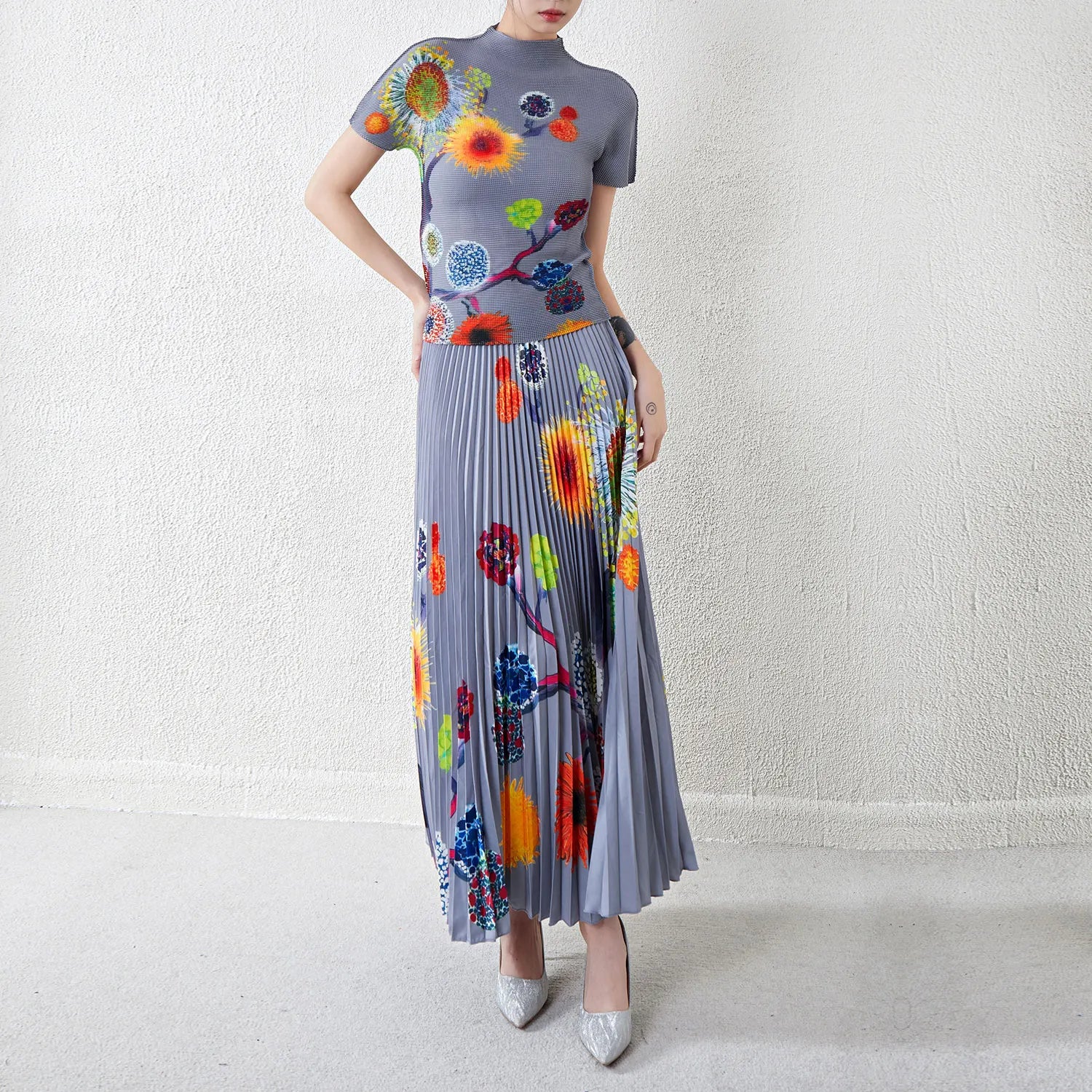 High Quality Miyake Women's Printed Pleated Skirt and Elastic O-Neck Top Loose Ankle-Length Two-Piece Set