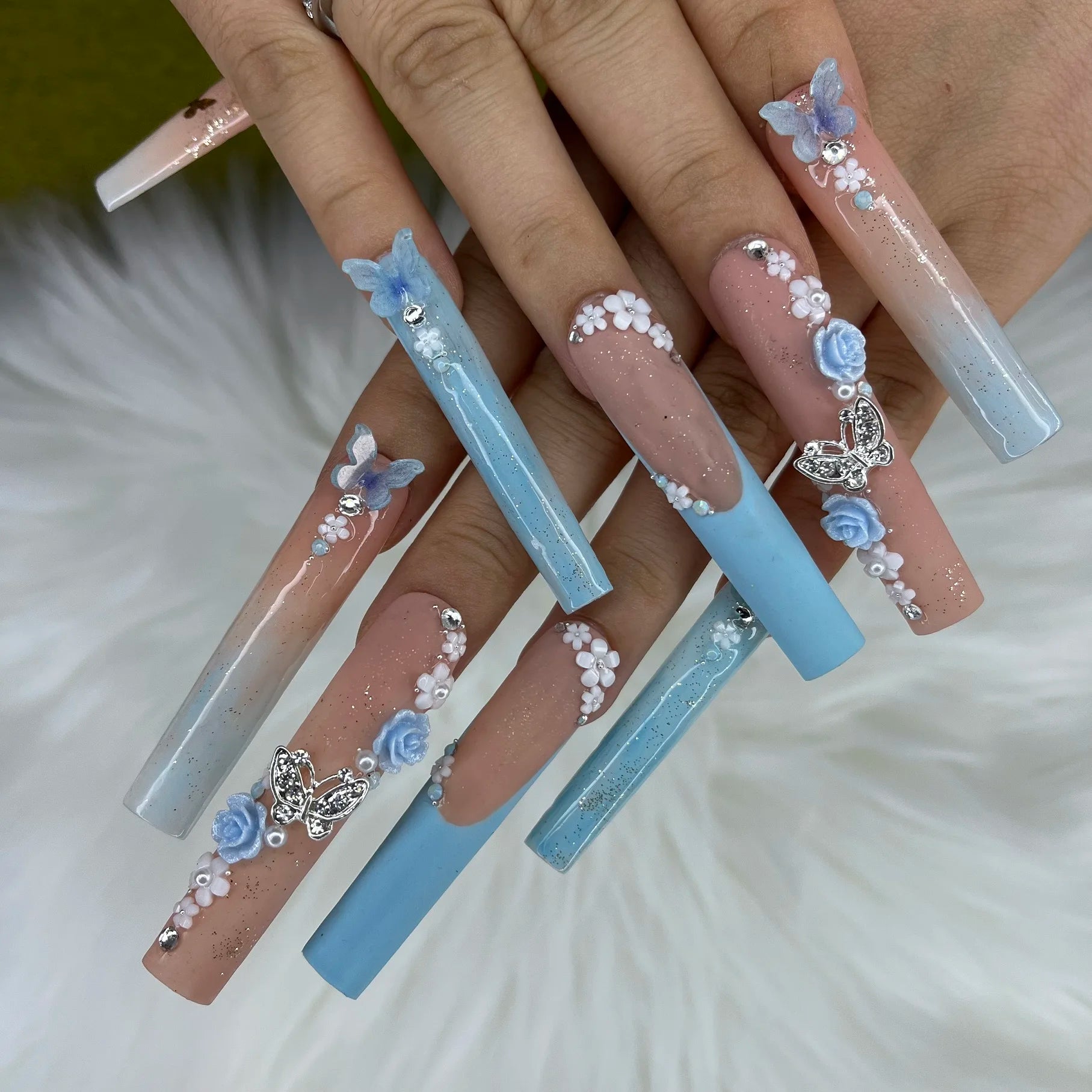 2024 Newest Wholesale Private Label Handmade Press Nails Ins Most Popular Trending Artificial Fingernails Acrylic Full Design