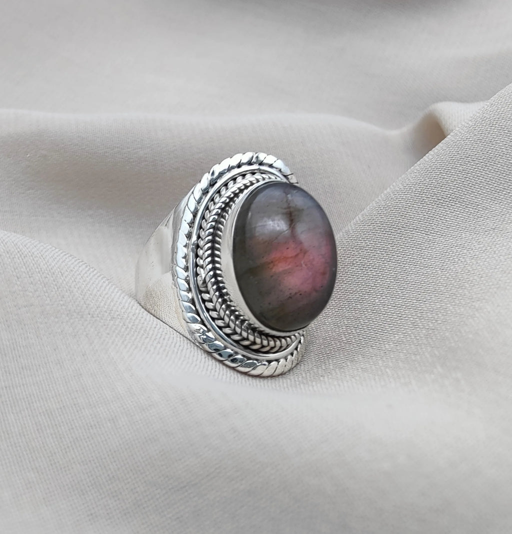 Natural Labradorite Gemstone Ring 925 Sterling Silver Handmade Oval Prong Setting Third Party Certified Wedding Party Jewelry
