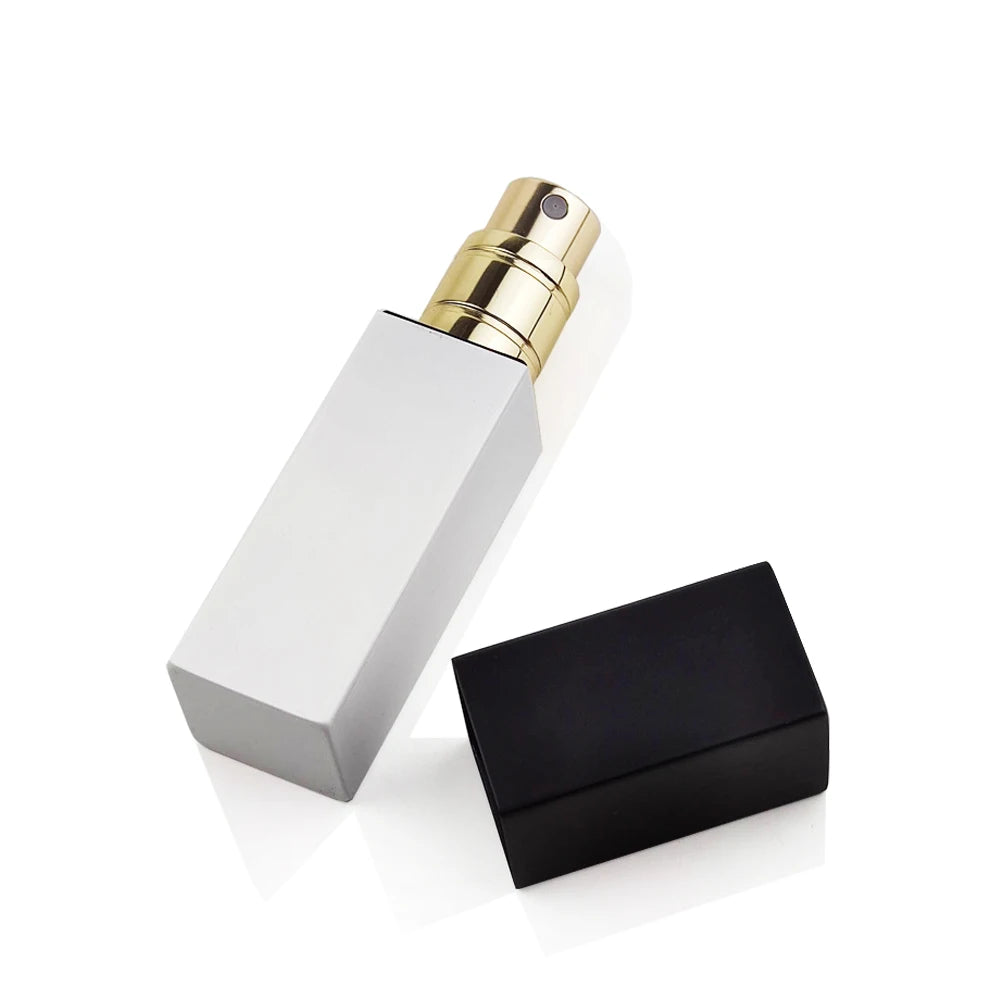 5ml New Fashion Modern French Style Women's Easy Carry Body Spray Travel Oil Fragrance Perfume Bottle Atomizer