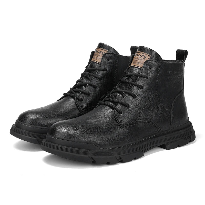 New Quality Couple Waterproof Hiking Shoes Non-slip Mountain Climbing Shoes Outdoor Boots Hunting Trekking Shoes for Men and Ws