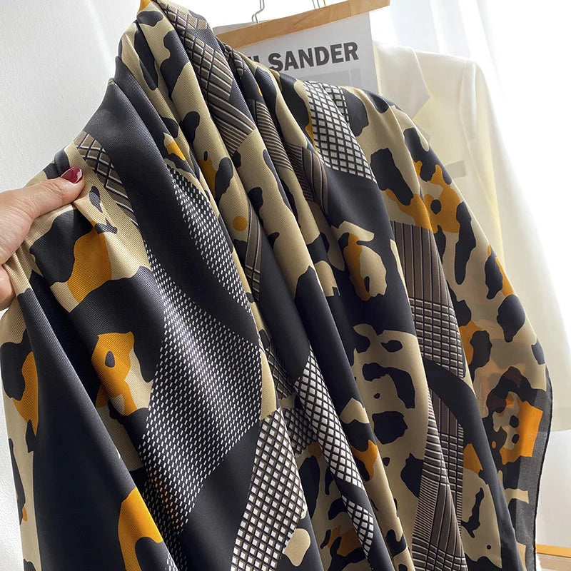 Wholesale High Quality Hot Women Square Scarf Shawls Designer Large Printed Muslim Scarves With 24 Available Patterns