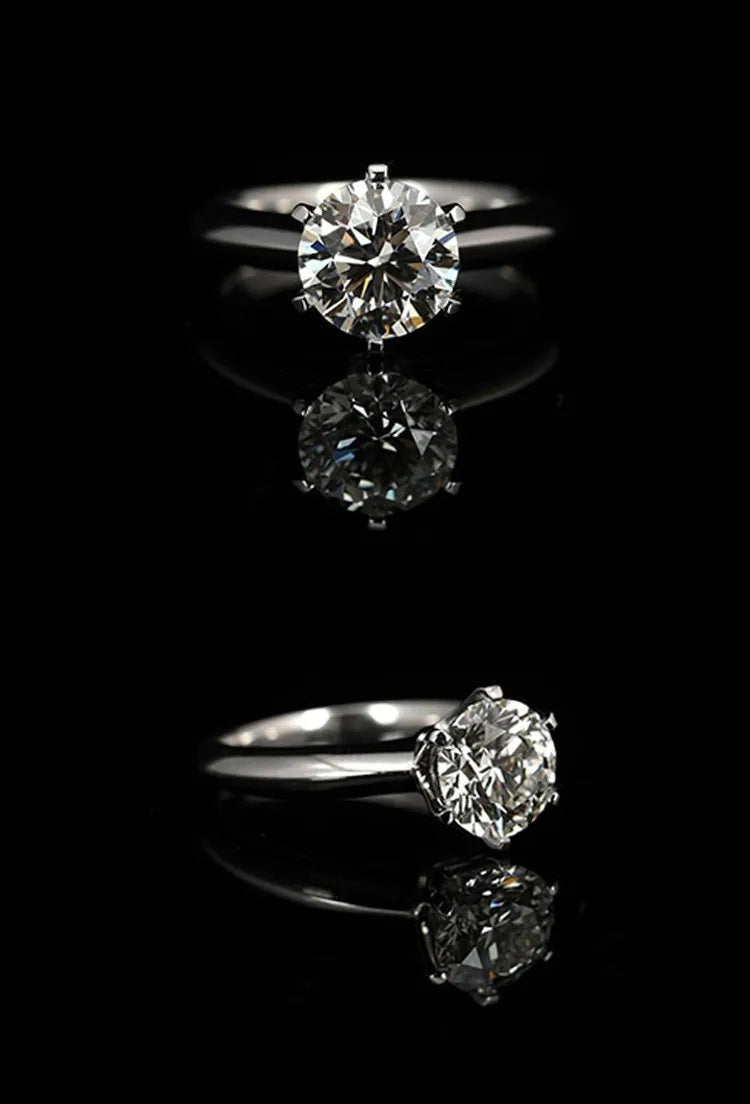 Wholesale Fine Rings, Made of S925 Sterling Silver, Round Brilliant Cut 0.5-carat VVS Moissanite, Suitable As Wedding Gifts.