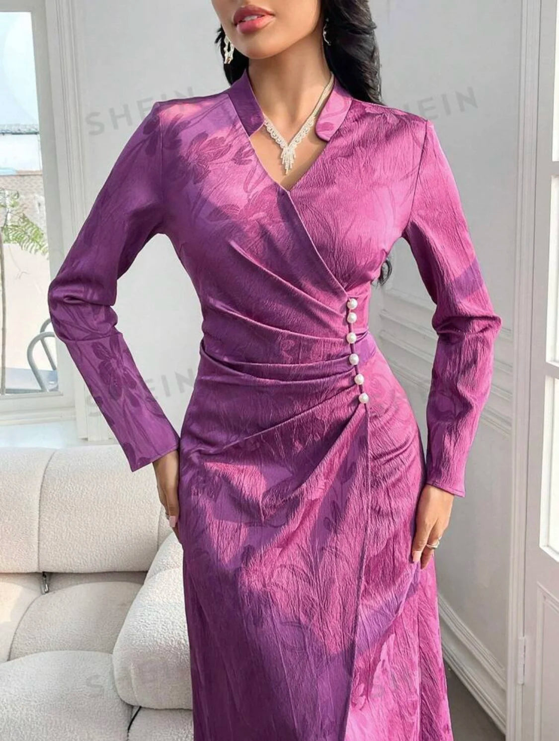 Elastic Stretchy Acetate Satin Jacquard 3D Textured Satin Floral Jacquard Fabric for Making Women Cheongsam Dresses Casual Wear
