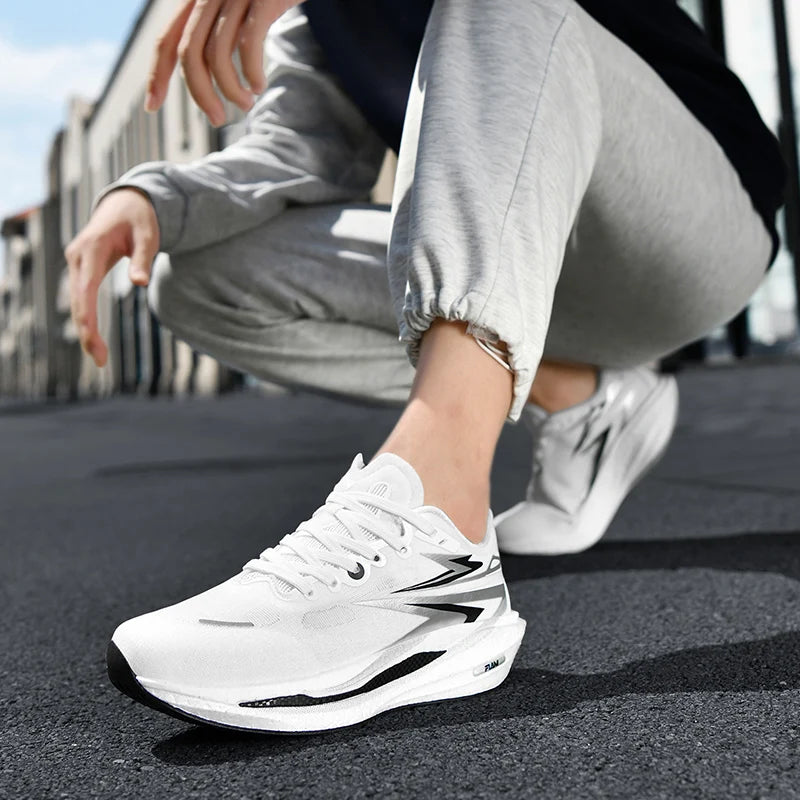 New Design Light Weight Breathable Mesh Upper Anti-Slip Fashion Casual Trainers Lace-up Tennis Sport Shoes for Men Spring Autumn