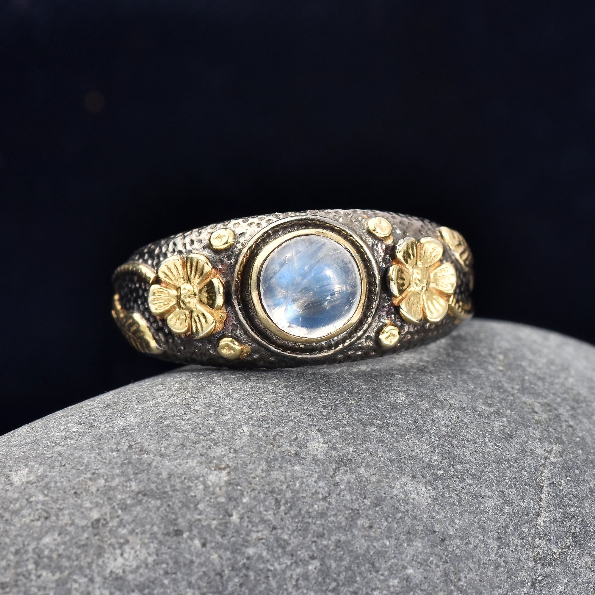 Rainbow Moonstone Ring 925 Sterling Silver Gold Plated Vintage Floral Handmade Designer Gemstone Jewelry Women Moku Jewellery