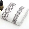 Factory Wholesale Cotton 32 Strands Quick-Dry Woven Bath Towel 70x140cm for Bathroom Home Hotel Use