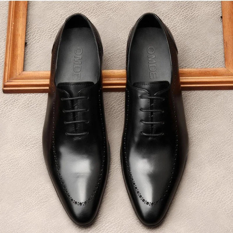 S8659F  2026 Men's Business Carved Cowhide  High Quality Lightweight Flat Waterproof Anti-Slippery Header Leather Shoes