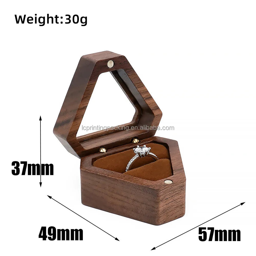 Unique Designed Walnut Wooden Jewelry Ring Box Wooden Carved Jewelry Box for Wedding or Proposal