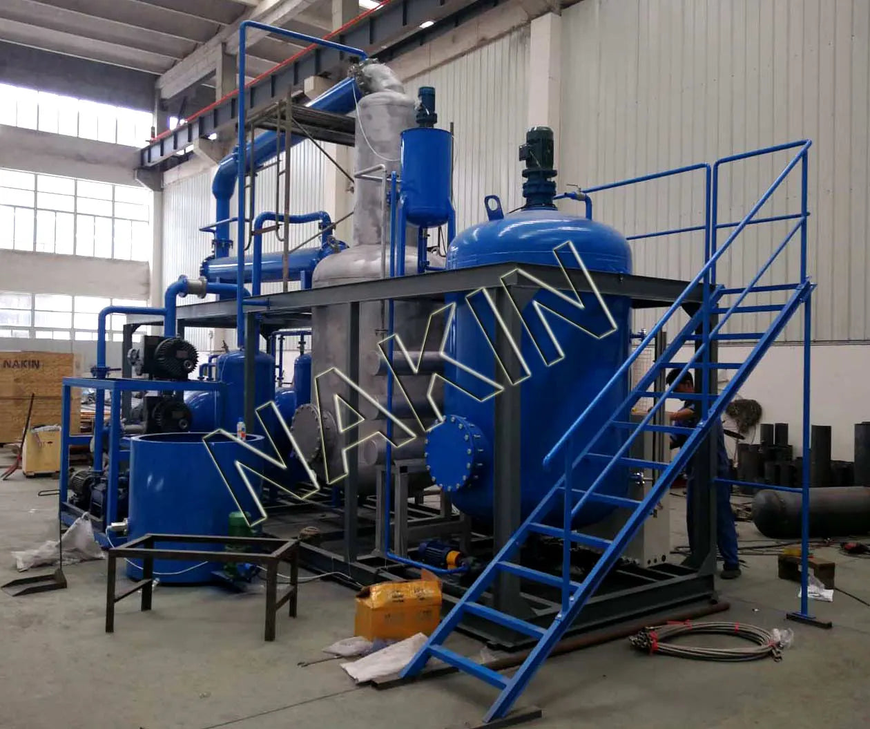 Waste Engine Oil Recycling Vacuum Distillation Machine Converts Black Oil Reusable Base Oil Diesel High Purity Easy Operation