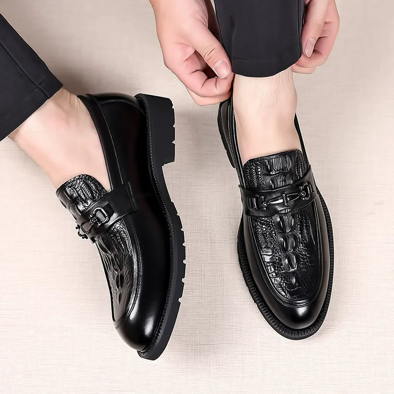 Trendy Men's 38-44 Business Casual Leather Shoes with Soft Breathable Non-slip Sole Slip-On Closure Autumn Season Formal Style