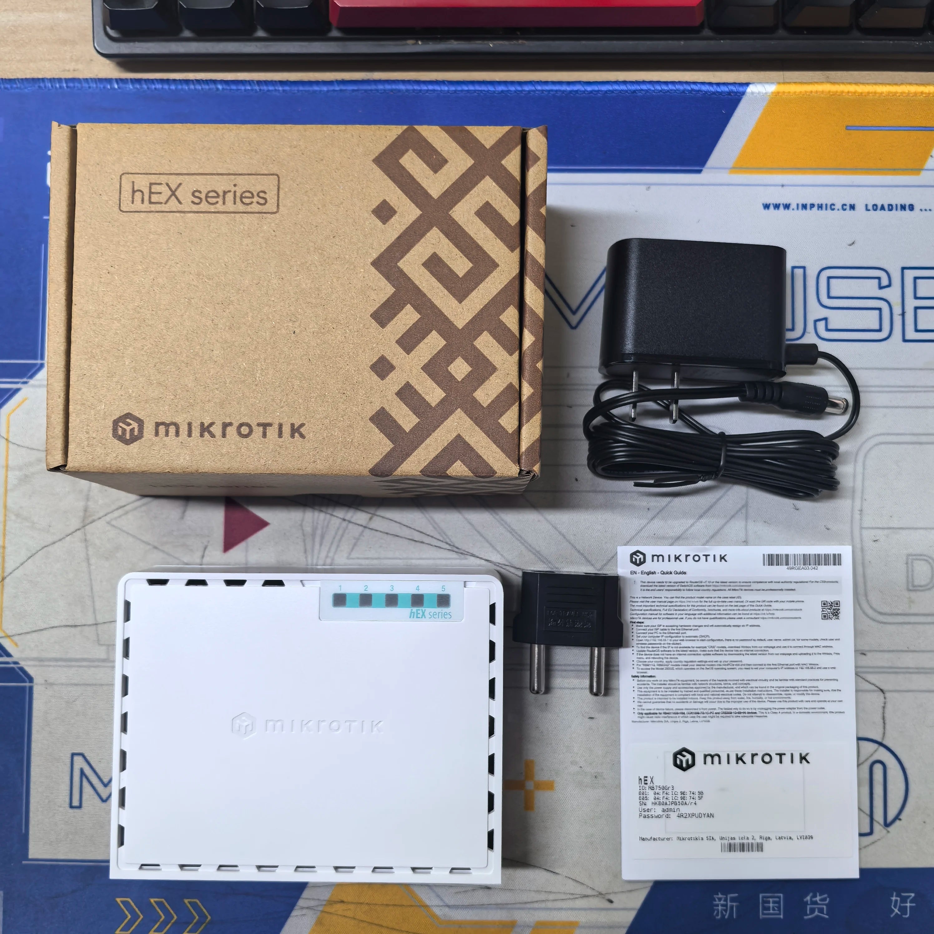 Hot Selling Mikrotik RB750Gr3 Gigabit Wired Router ROS Soft Mini Router with 880MHz CPU 256MB RAM for Home Enterprise New
