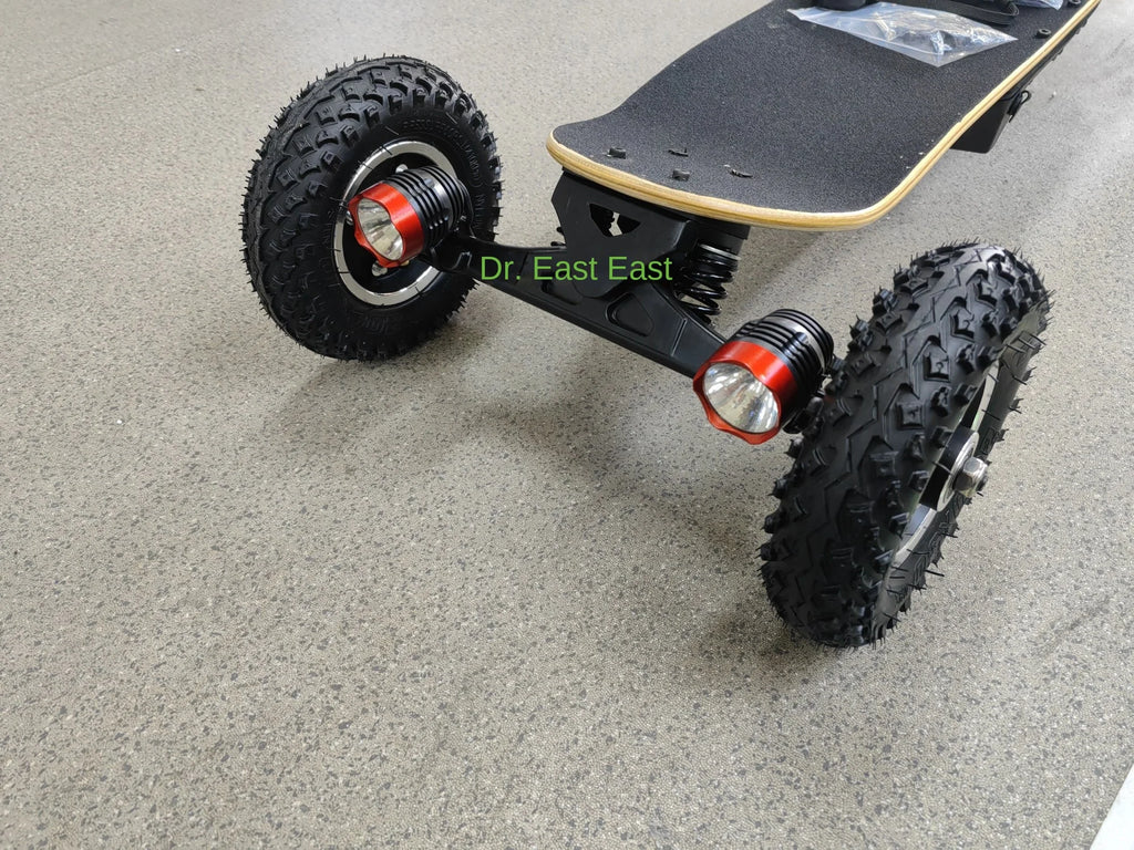 [Dr. East] Mini Dual-Drive Off-Road Mountain SUV Kite Skateboard Remote Control Four-Wheel Electric Skateboard 3000W 1 Year