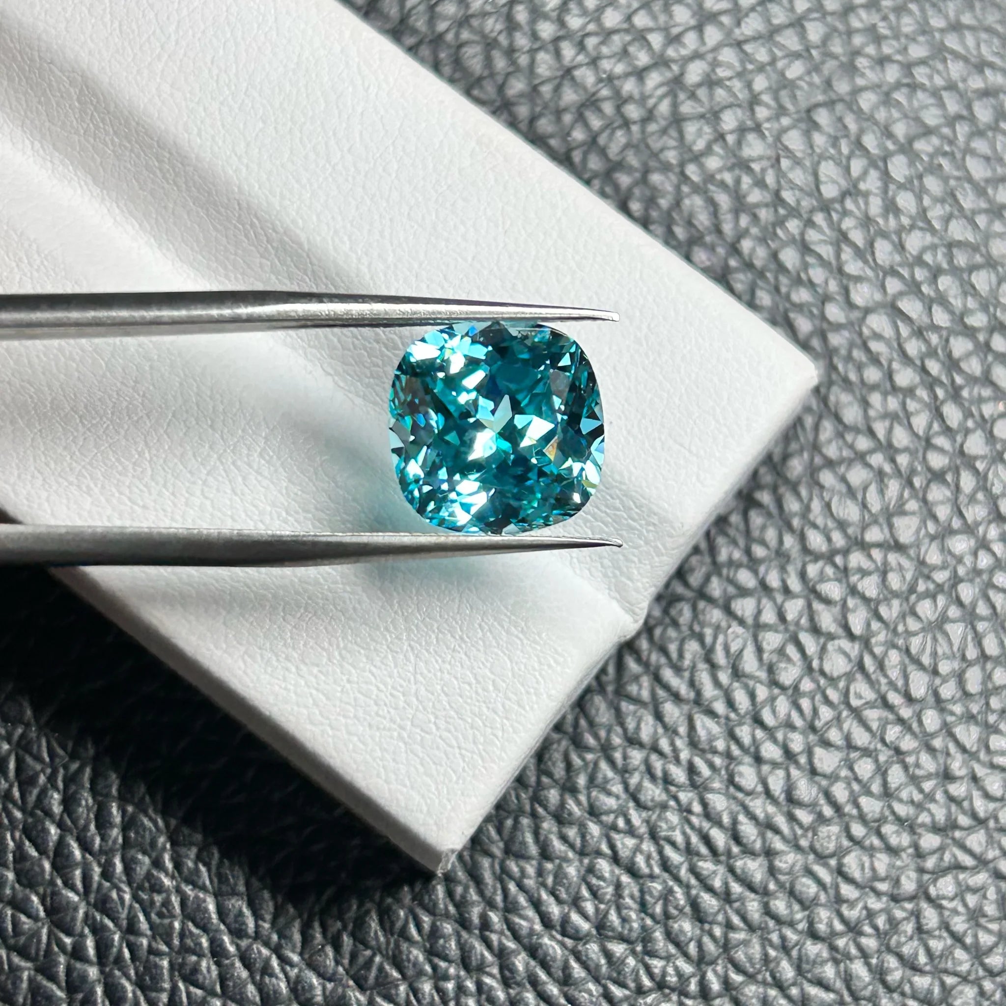 Blue Paraiba Loose Gemstone Cushion Cut Paraiba Lab Created Stone for Rings Jewelry