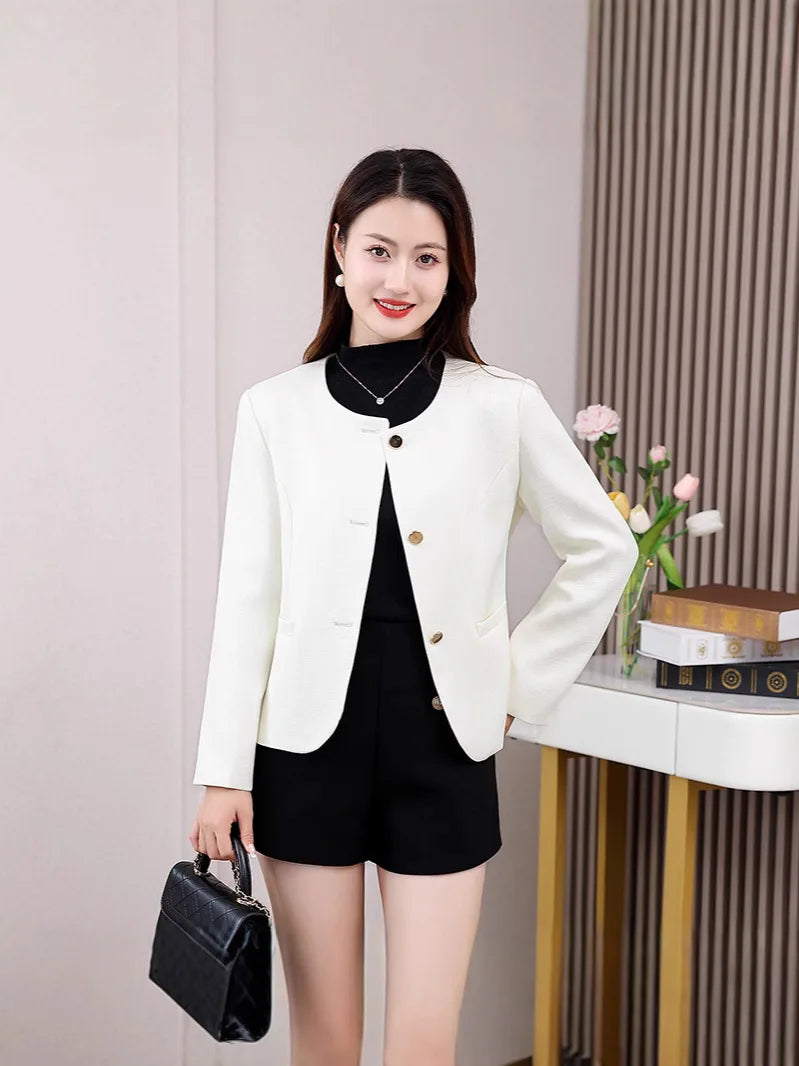 Spring -style Women's Regular 2025 New Style Medium Vintage Cashmere Poncho with Silk Lining Elegant and Slimming Top