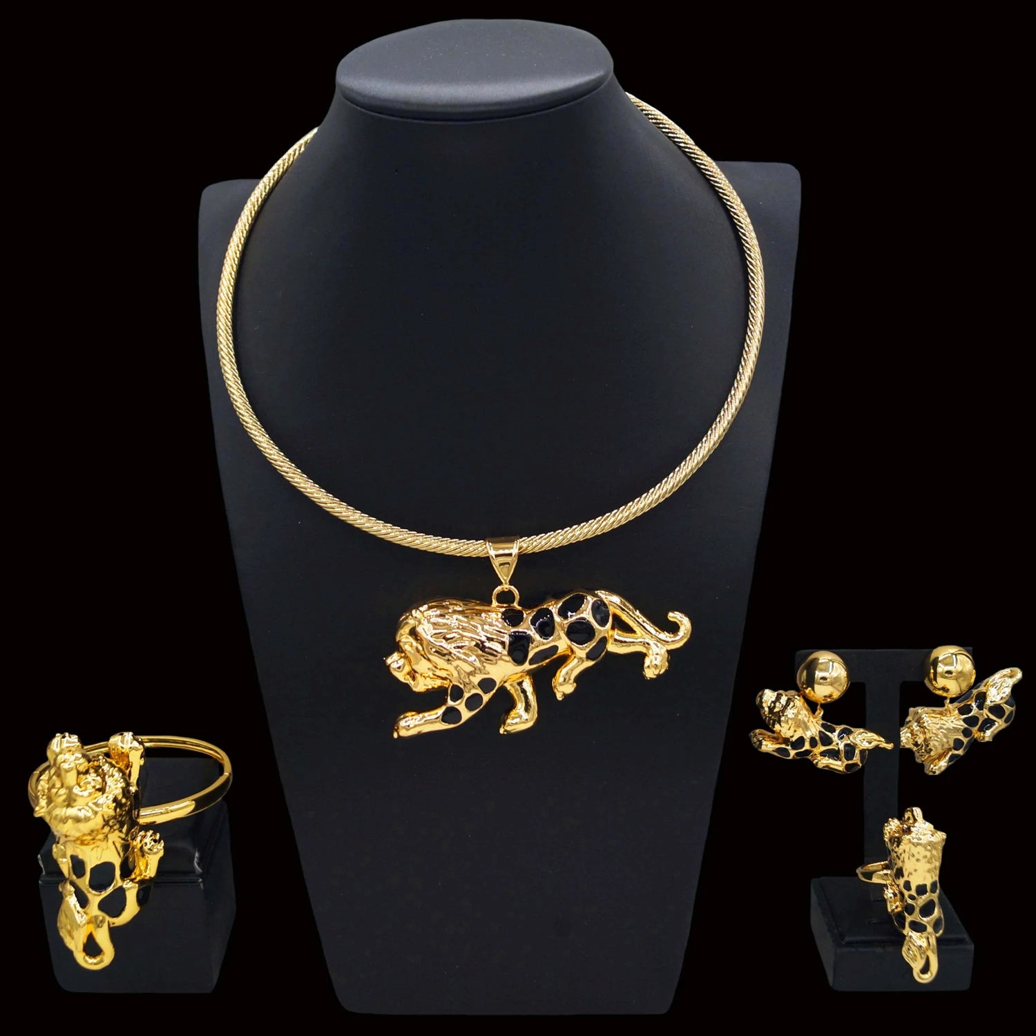 Zhuerrui Fashion Personality Brass Ring Jewelry Set Cheetah Pendant Hip Hop Bracelet Men's and Women's Party JewelryHK003122