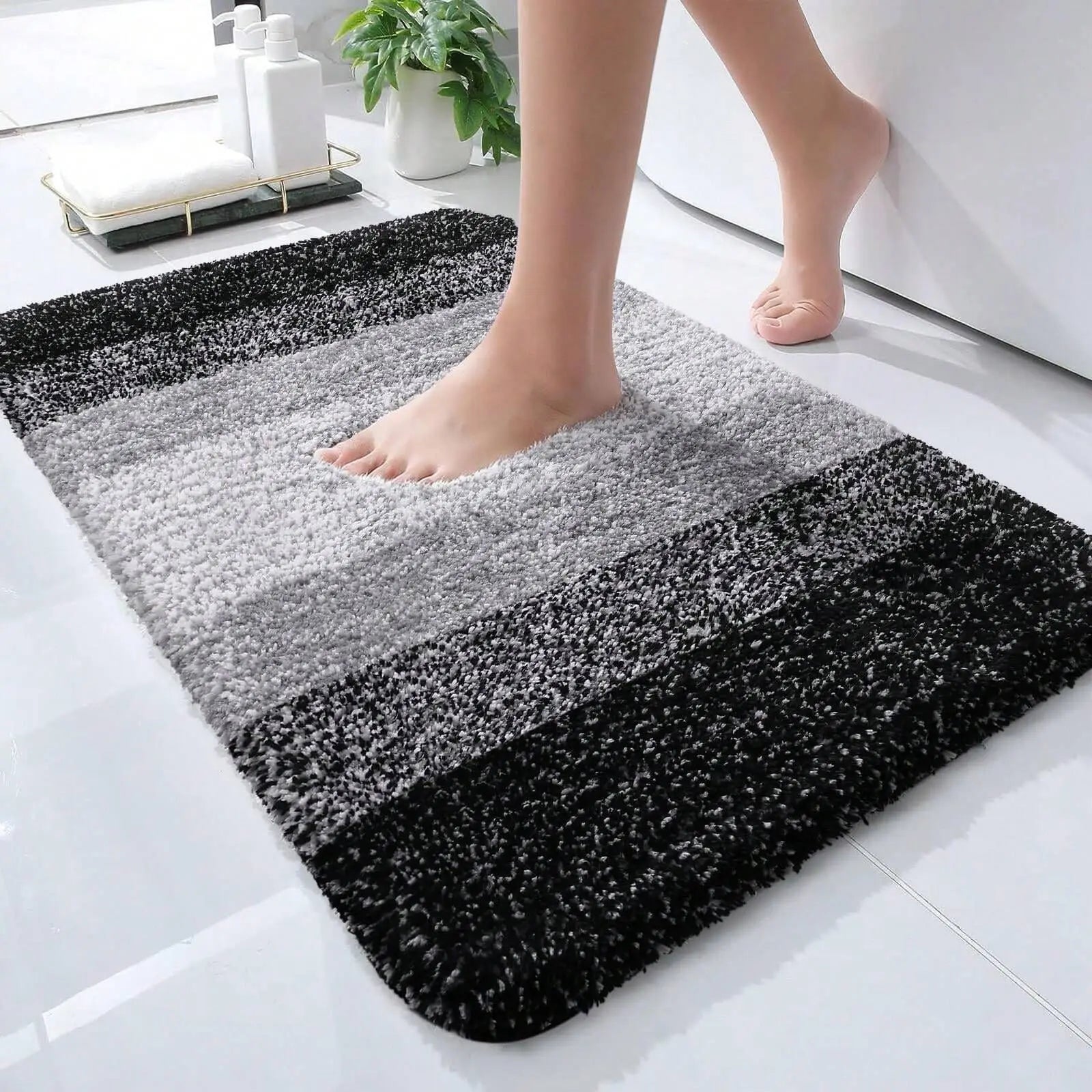 Microfiber Non-Slip Extra Absorbent Quick Dry Soft Shower Mat Modern Home and Hotel Bathroom Carpet Tufted Technique