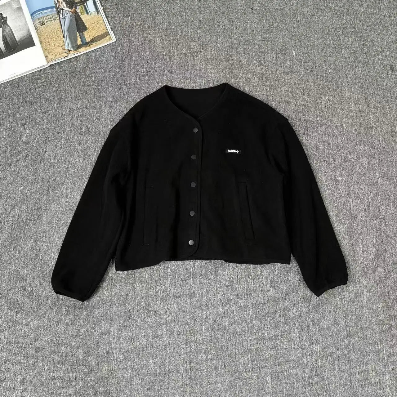 2024 Women's Casual Solid Color Long-sleeved Lazy Fashion Sweater