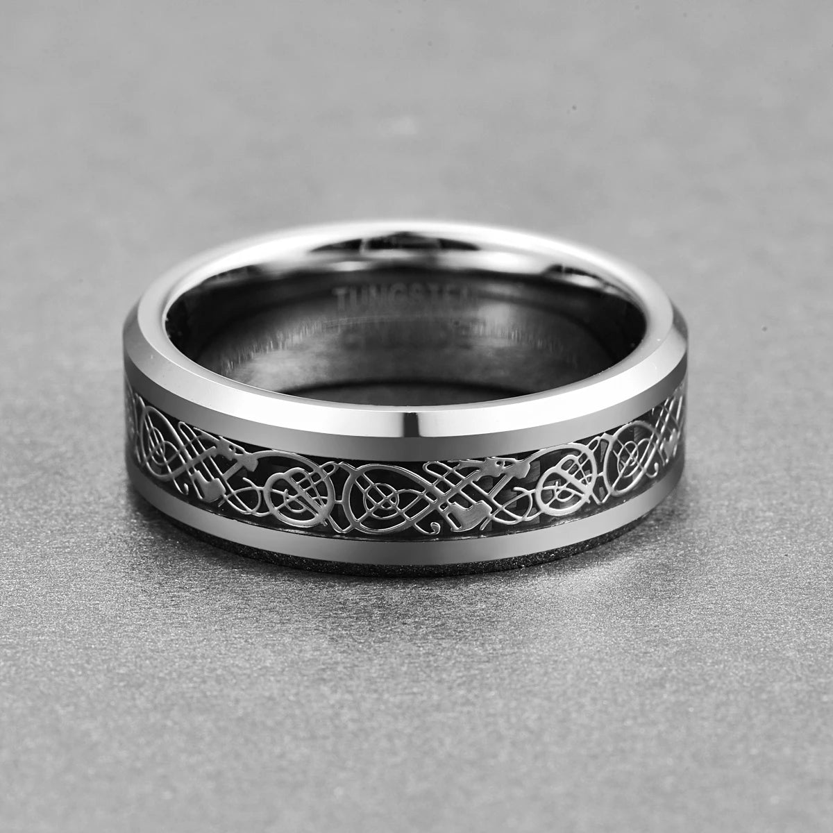 Wholesale 8mm Width Chamfer Natural Color Inlaid Dragon Pattern Black Fiber Men's Tungsten Rings Jewelry Gift