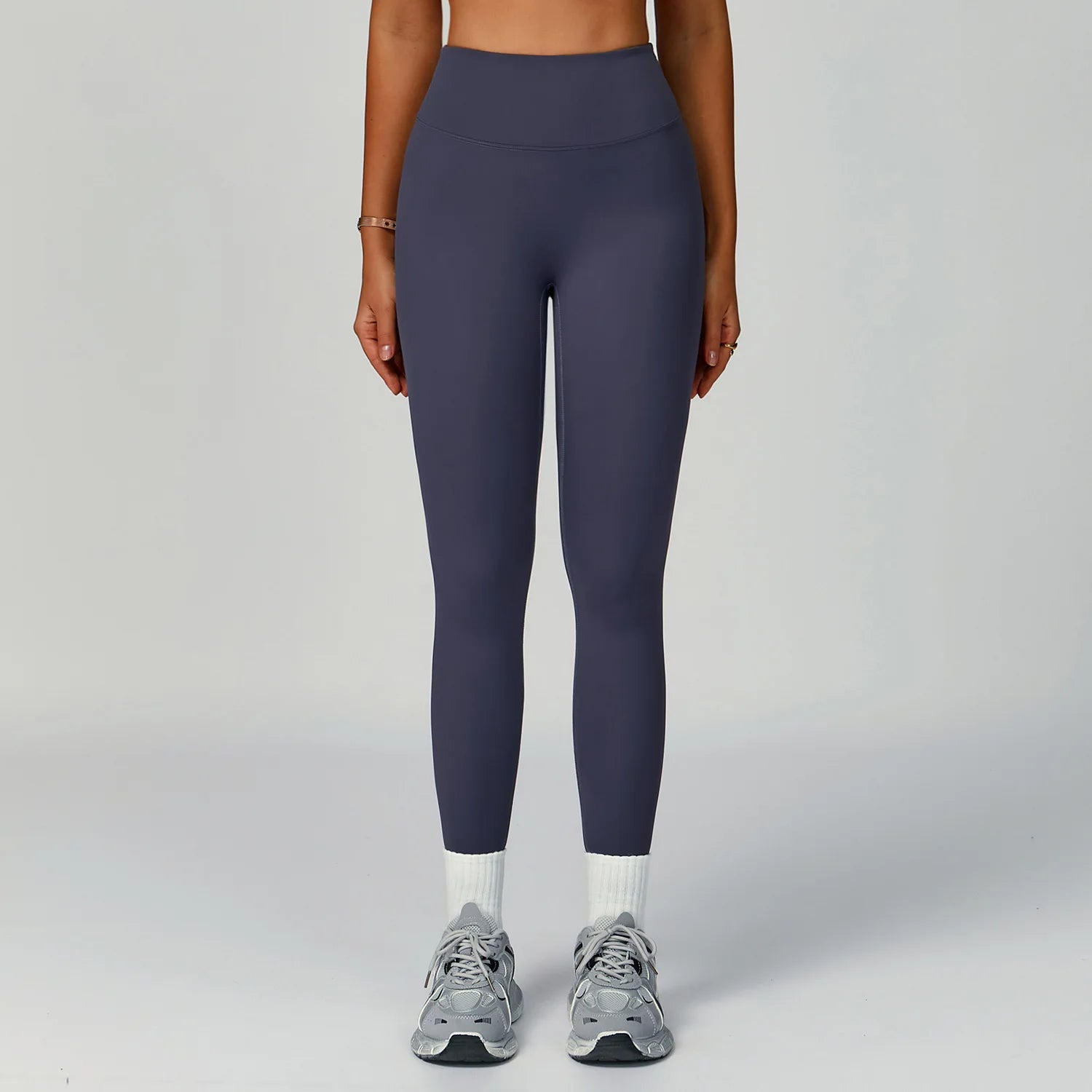 Women's Sustainable Reversible Open-Back Running Outfit XL Sports Wear Recycled Fabric Yoga Set 3-Piece MOQ for Exercise