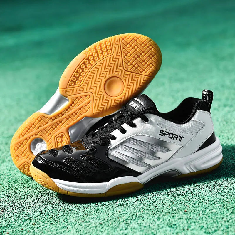2024 New Large Size Badminton Shoes Men's Custom Logo Rubber Leather Non-slip Breathable Comfortable Men Tennis Shoes