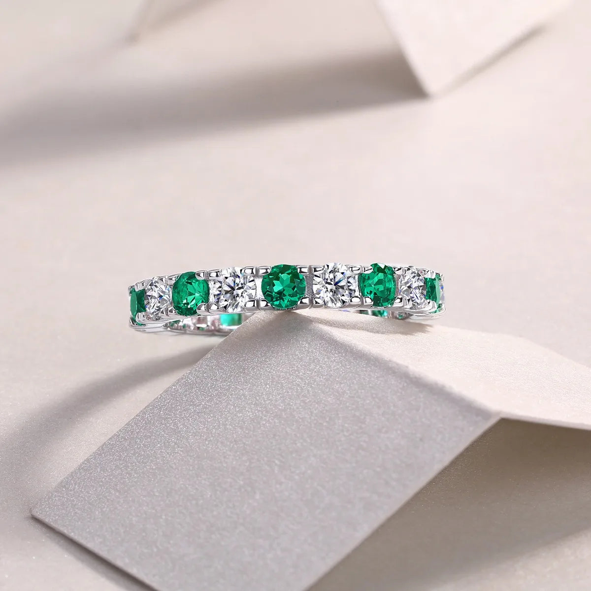 Pass Diamond Tester 3MM Lab Grow Emerald GEM Main Stone Band Solid 925 Silver VVS Moissanite Eternity Band Rings for Women