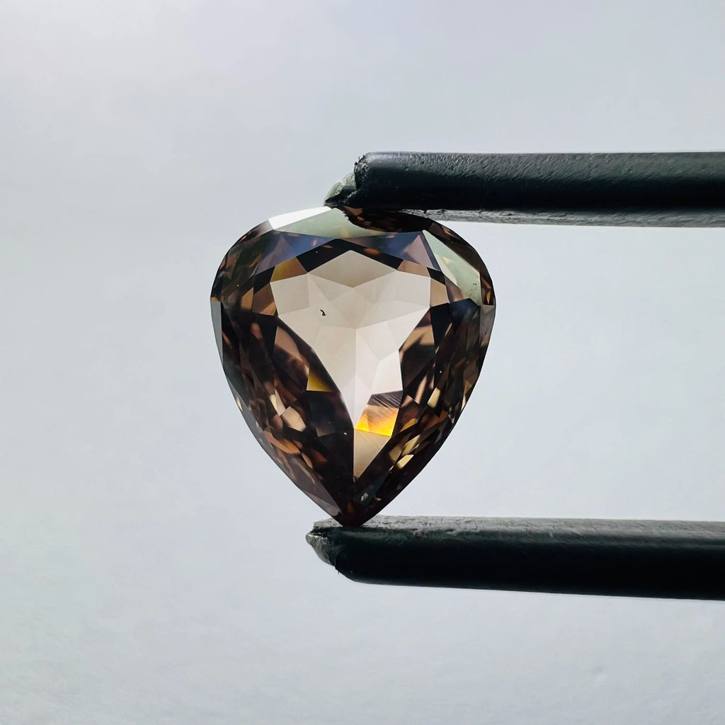 Premium Quality Lab Developed Loose Orange VVS2 Pear Cut Diamonds for Luxury Jewelry Production and High-End Custom Accessories
