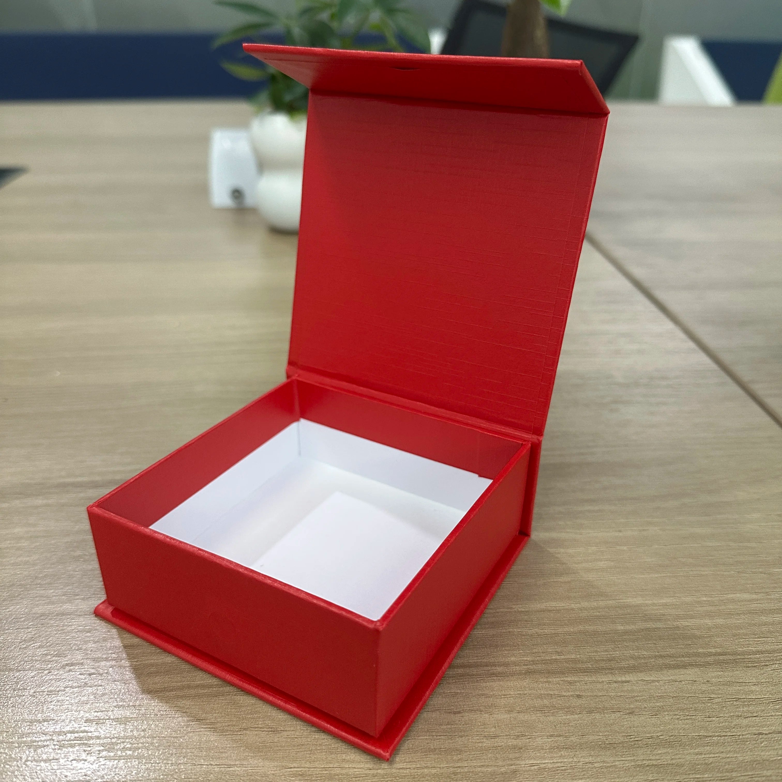 Wedding Invitation Gift Paper Box Bridesmaid Proposal Baby Shower Decorative Packaging Custom Pink Gold Sweet Box