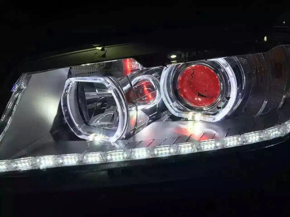 2.5 Inch Mini Bi Xenon Hid Projector Lens DRL LED White Angel Eyes Silver Shrouds Fit H4 H7 Retrofit Car Assembly Kit Demon Eyes