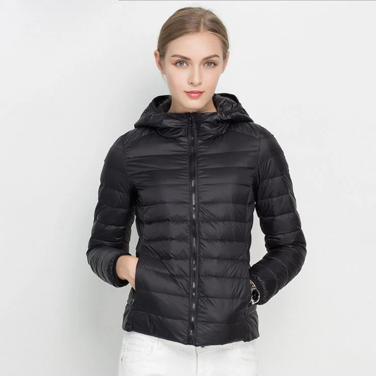 Winter Women Hooded Puffer Jackets Ultra Light Down Jacket Warm Coat Parka Female Portable Outwear Windbreaker Quilted Jacket
