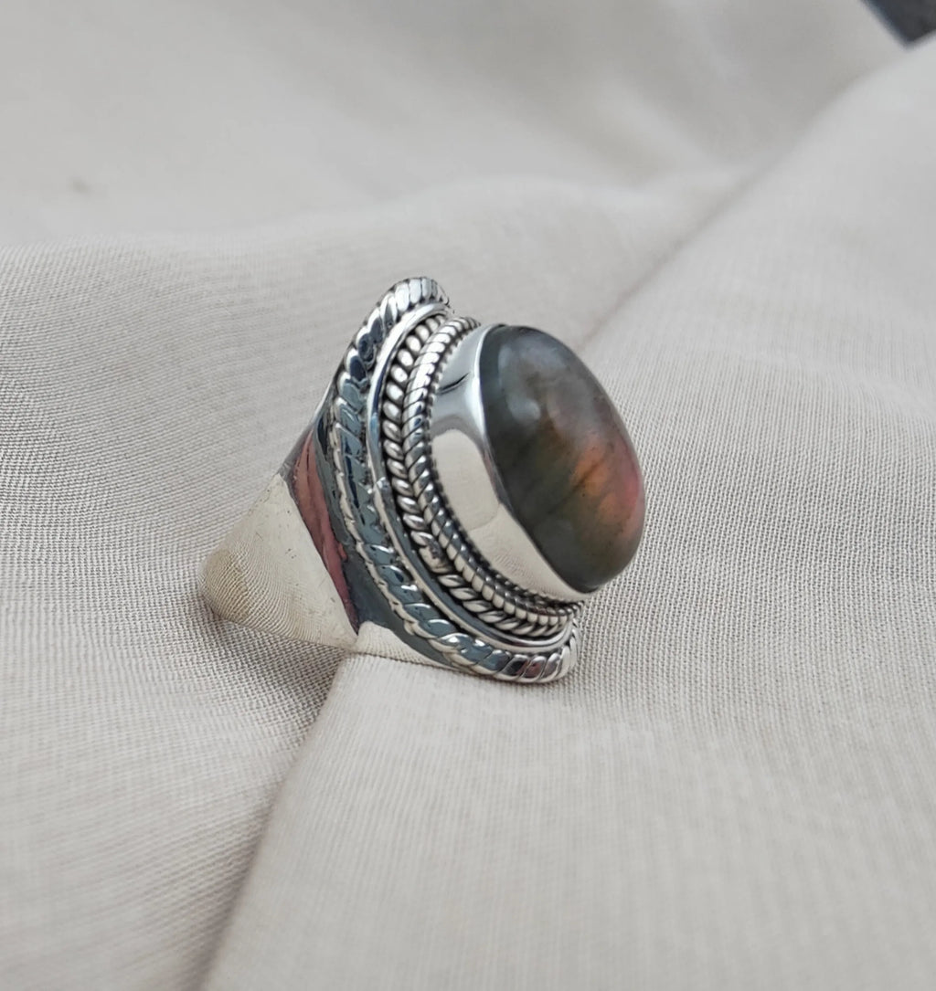 Natural Labradorite Gemstone Ring 925 Sterling Silver Handmade Oval Prong Setting Third Party Certified Wedding Party Jewelry