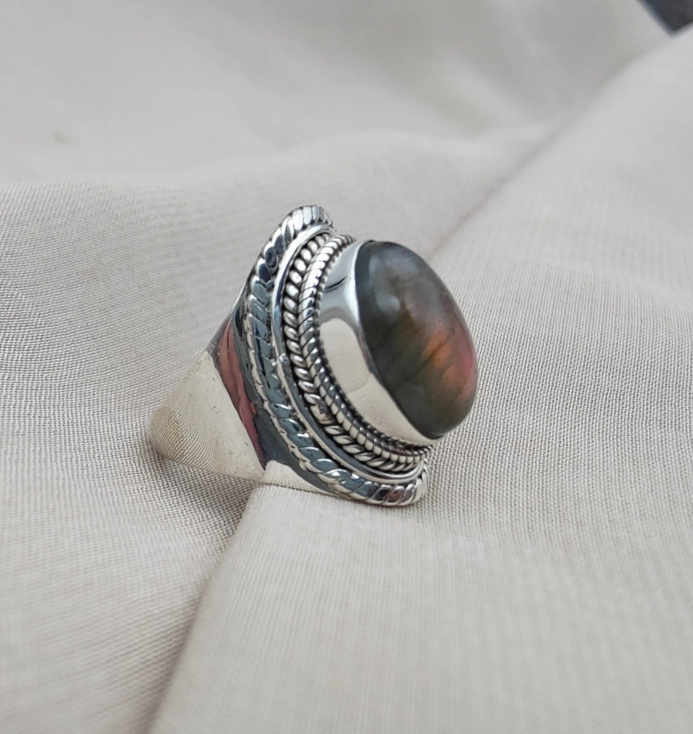 Natural Labradorite Gemstone Ring 925 Sterling Silver Handmade Oval Prong Setting Third Party Certified Wedding Party Jewelry