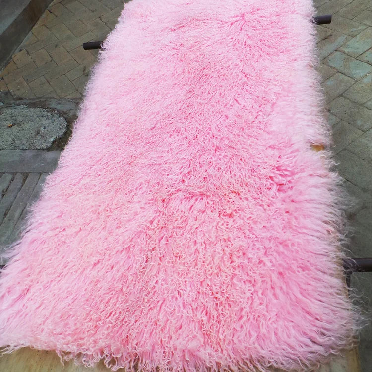 Natural Raw Mongolian Sheep Fur Blanket Garment with Long Curly Hair