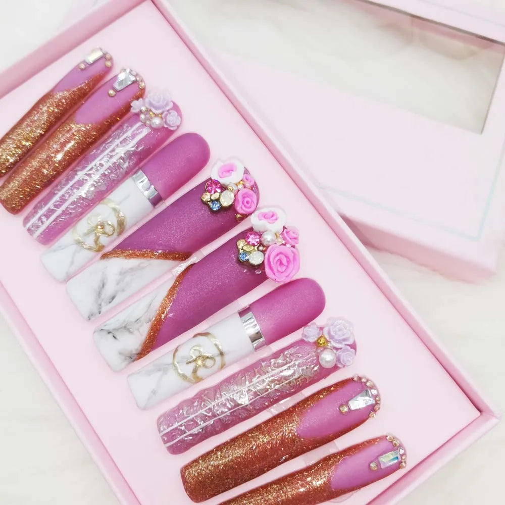 2026 Handmade New Arrival Press-On Nails False Artificial Fingernails with Design for Finger Application Includes Packaging Box