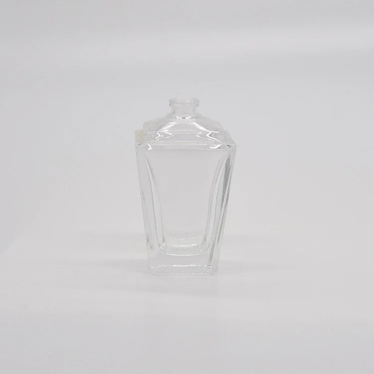 60ml High Quality Empty Transparent Glass Perfume Bottle with Pump Sprayer Gold Cap Dubai Low MOQ