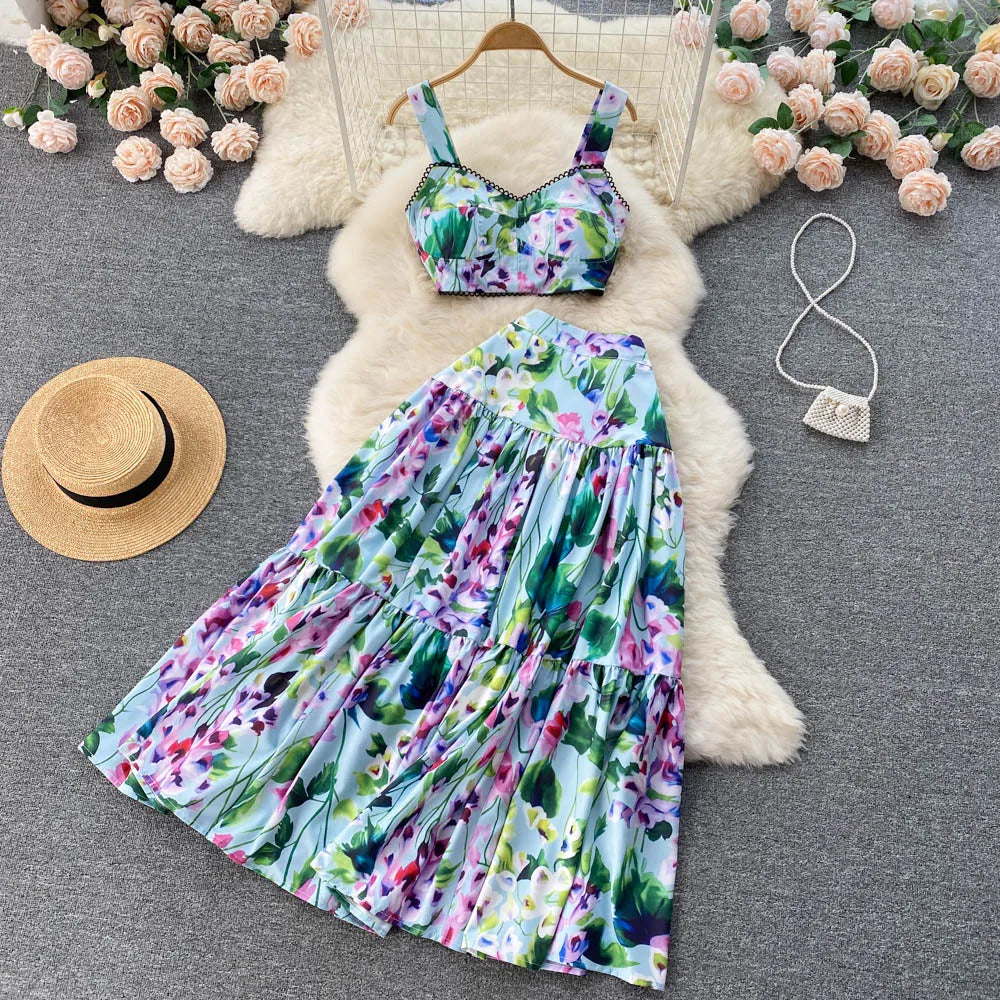 ANSZKTN and the United States Vacation Style ANSZKTN Print Suit Female Short Sling Top Pleated Skirt Set