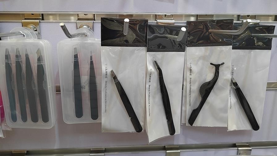 Promotional Products Manicure Set Gift in Low Price Manicure Nail Set for Women Pack of 6