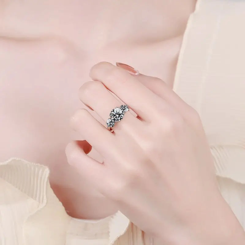 OAHLAN Luxury Jewelry Romantic 2ct Round Cut D Grade VVS1 S925 Sterling Silver Moissanite Rings for Women's Engagement Wedding