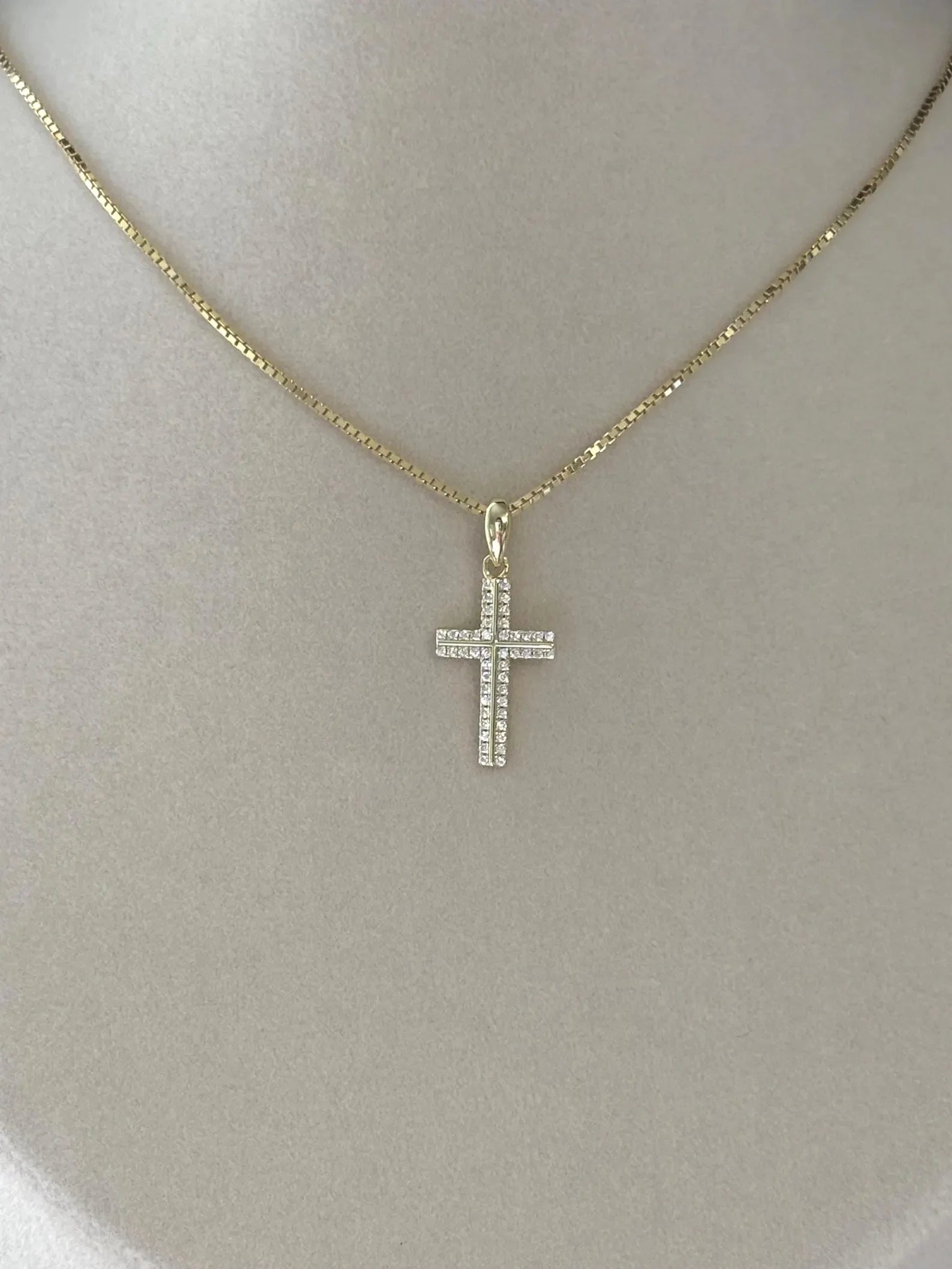Great Gems Dainty 0.20ctw Moissanite Cross Necklace Pave Diamond Charm Sterling Silver Yellow Gold Plated Christian Religious