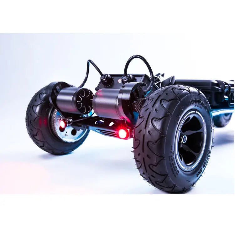 4000W Dual-Drive Aluminum Alloy Electric Scooter with Sensor 300kg Payload and CNC Wheel Hub for Heavy-Duty Off-Road Use