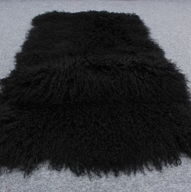 Natural Raw Mongolian Sheep Fur Blanket Garment with Long Curly Hair