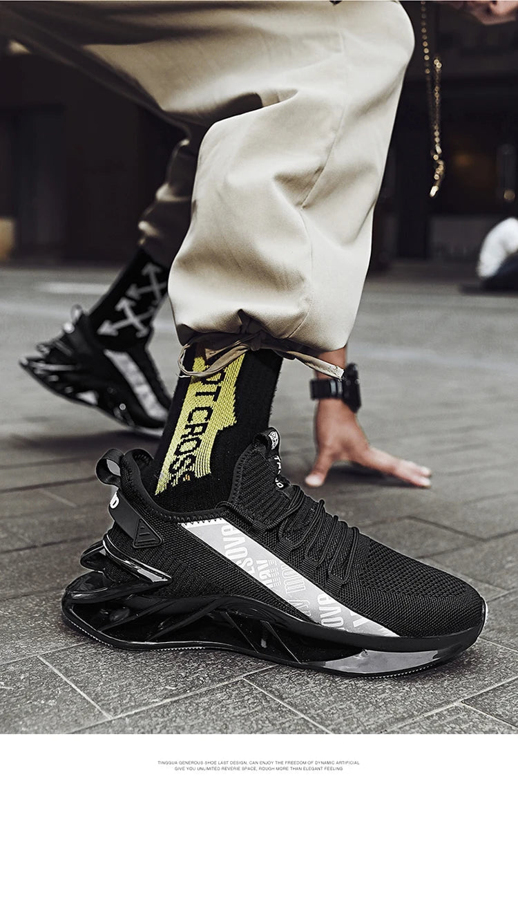 Men's Casual Sneakers Breathable Luxury Trainer Race Shoes Fashion Loafers Running Shoes for Male Comfortable Tenis