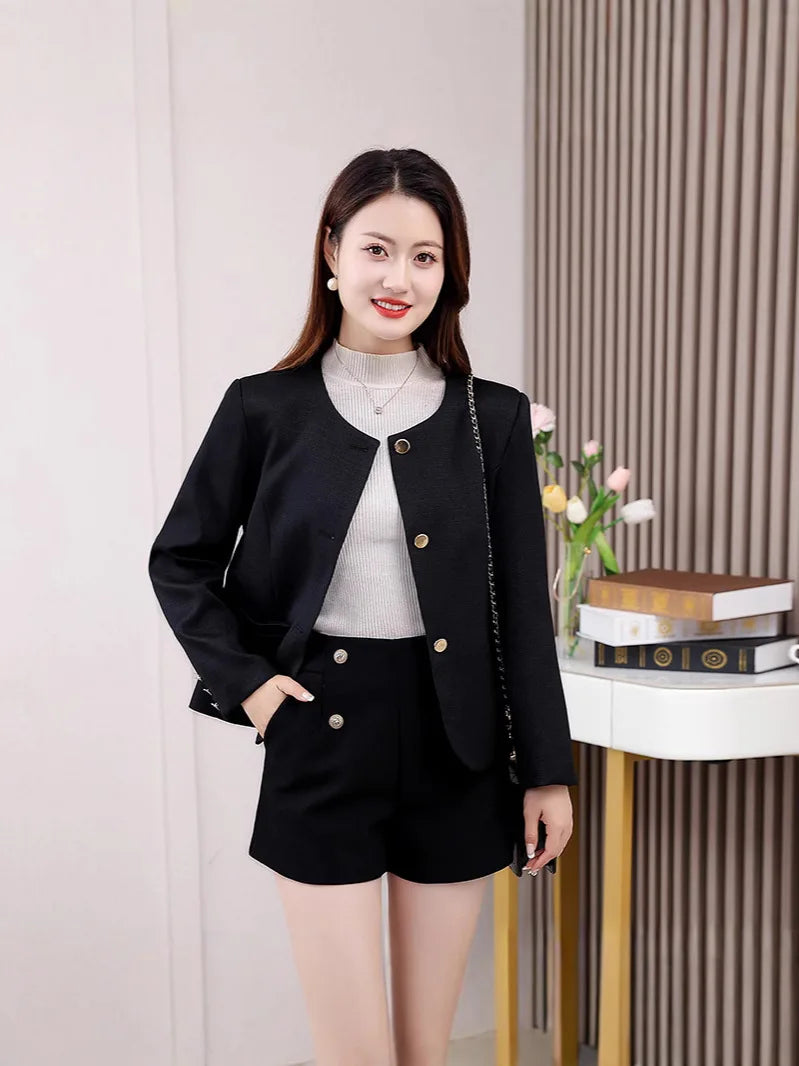 Spring -style Women's Regular 2025 New Style Medium Vintage Cashmere Poncho with Silk Lining Elegant and Slimming Top